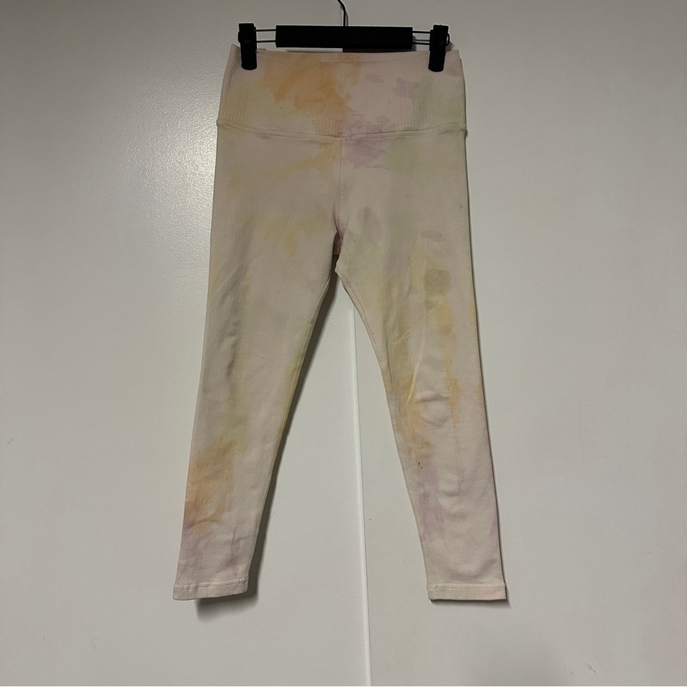 Avocado Soft Seamless tie-dye Cropped Leggings Size Medium
